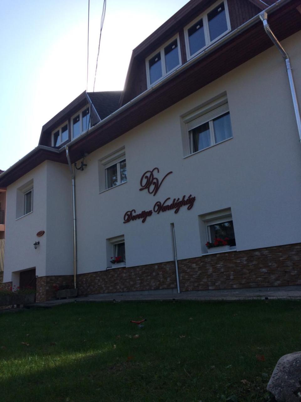 Hotel Dorottya Vendeghaz Miskolc Exterior foto